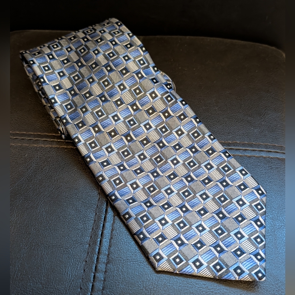 Platinum Designs Blue Silver Geometric Print Classic Men's Business Casual Tie